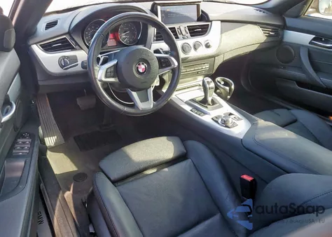 2014 BMW Z4 Sdrive35I z USA, uszkodzony, nr VIN WBALM7C51EE386386